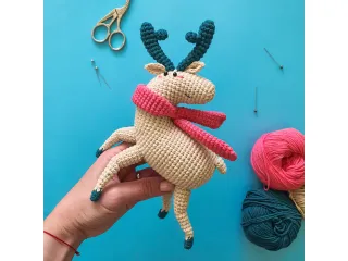 Storm the Deer crochet pattern